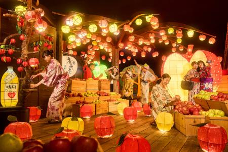 【青森屋】競って、撮って、学ぶ！360度りんごに囲ま