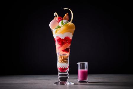 【ホテルメトロポリタン】メザニンラウンジ「すずかけ
