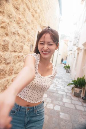 乃木坂46 金川紗耶1st写真集『好きのグラデーション』