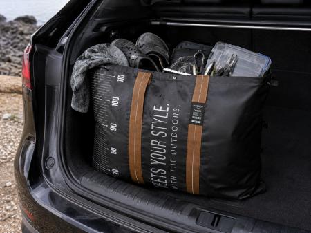 濡れた荷物や汚れた道具、車にどう積む？ トートにも