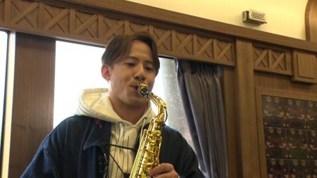【ＢＳ日テレ】鉄道好きサックス奏者・上野耕平 まる