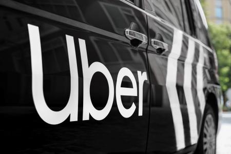 Uber Taxi、函館空港の新設「配車アプリのりば」で利 Uber Taxi、函館空港の新設「配車アプリのりば」で利
