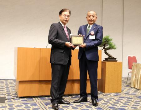 【西武信用金庫】第29回信用金庫社会貢献賞「Face to 【西武信用金庫】第29回信用金庫社会貢献賞「Face to
