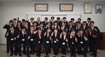 【一人の100歩より100人の1歩へ】岩田産業、新入社員