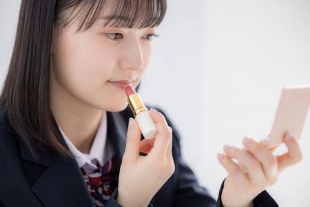 【調査結果】普段メイクをする小中学生は約7割！中学