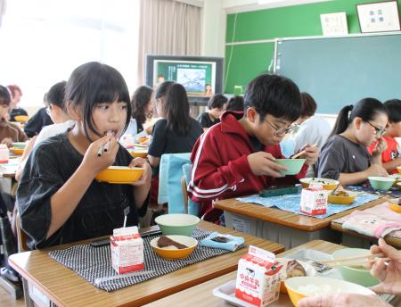 給食から学ぶ戦争と平和―豊橋市が初の試み「豊橋空襲