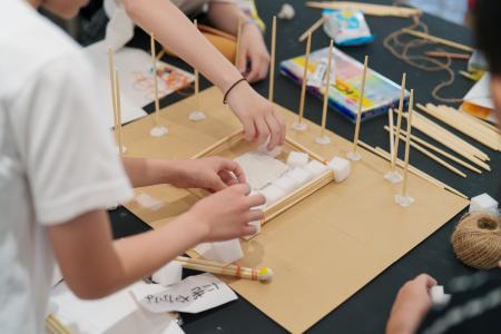 「熱中症にならない建物を作ろう」～酷暑にこどもが建