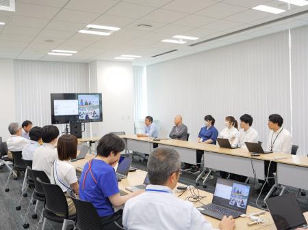 コンタクトレンズのシード　大規模災害発生時における