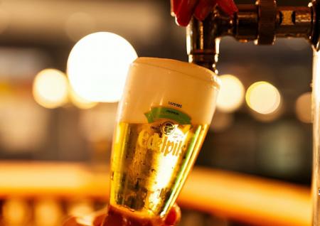 東京駅のノスタルジックバー「DEPOT」、贅沢な美味し