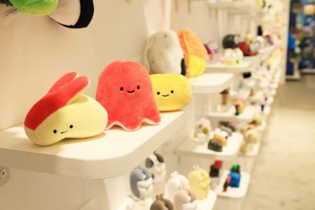 九州初上陸！カプセルトイメーカー10周年記念展、本日