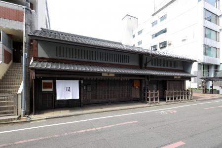 京都市指定有形文化財「長江家住宅」を祇園祭・宵山期