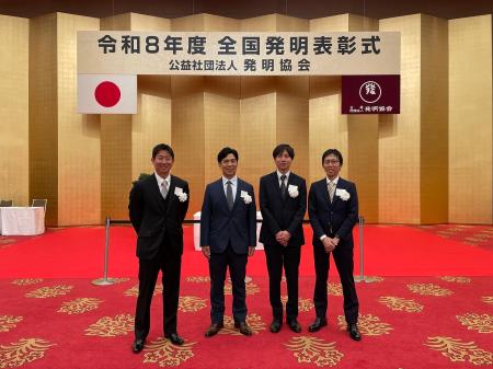 トーヨーケムとアサヒビールが共同開発した製缶塗料を
