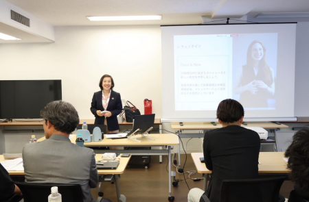 企業研修講師歴18年。心理学を活用したハラスメント対
