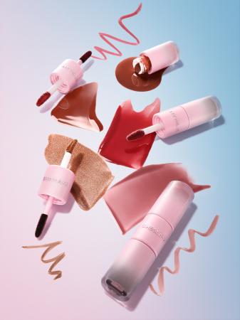 SHEGLAMから、リップライナーとグロスが1本になった2i SHEGLAMから、リップライナーとグロスが1本になった2i