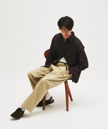 つい手に取ってしまうチノパンを。JOURNAL STANDARDよ