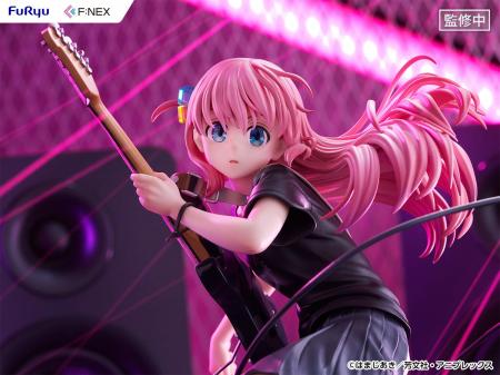 アニメ「ぼっち・ざ・ろっく！」の後藤ひとりがライブ