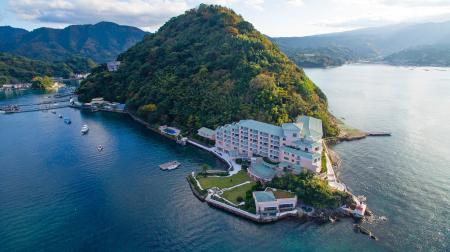 無人島リゾートで味わう、西伊豆の夏。淡島ホテルがフ