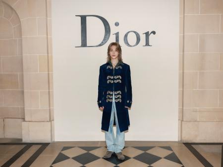 【Dior】2027年サマー コレクションに出席したジミン 【Dior】2027年サマー コレクションに出席したジミン