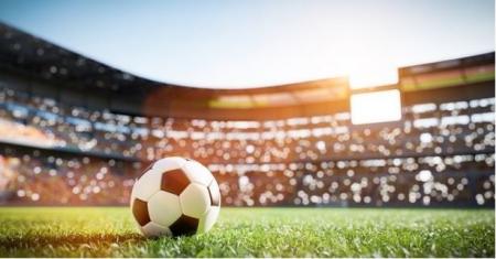 元サッカー日本代表 遠藤彰弘氏が審査委員長を務める 元サッカー日本代表 遠藤彰弘氏が審査委員長を務める