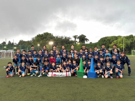 現役Jリーガー・横山暁之選手、横浜市内の少年サッカ 現役Jリーガー・横山暁之選手、横浜市内の少年サッカ