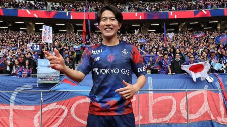 佐藤龍之介選手 バレンシアCFへ完全移籍のお知らせ