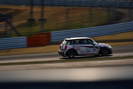 【ORJ RACING】One Chan選手とともにBMW & MINI Racin