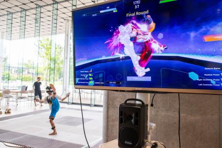 未来のスポーツ「VRテコンドー」が城西大学オープンキ