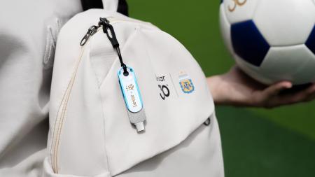 サッカーに沸くこの夏、