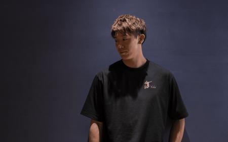 プロバレーボールプレイヤー石川祐希選手が自らデザイ