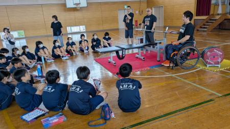 「応援には本当に力があるの?」パラ・パワーリフティ 「応援には本当に力があるの?」パラ・パワーリフティ
