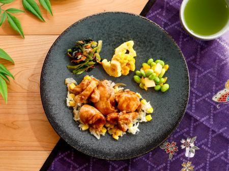 noshの定番メニュー「ふっくら鶏もも肉の甘辛てりだれ noshの定番メニュー「ふっくら鶏もも肉の甘辛てりだれ