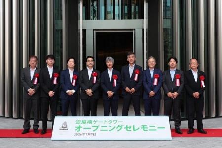 延床約13万平方メートル ・1フロア約1,100坪　次代を