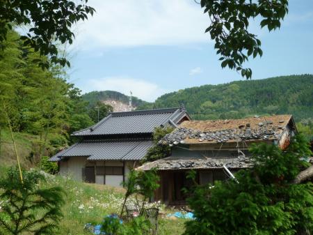 相次ぐ地震に便乗、被災地を狙う瓦屋根修理の悪utf-8