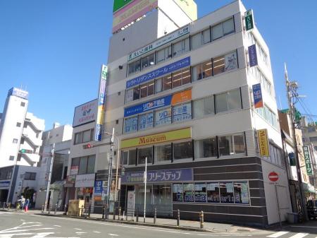 兵庫県伊丹市に個別指導学院フリーステップ「阪急伊丹 兵庫県伊丹市に個別指導学院フリーステップ「阪急伊丹