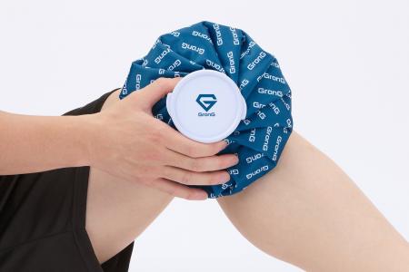 夏のスポーツのトラブルに 結露しにくい「氷のう」暑