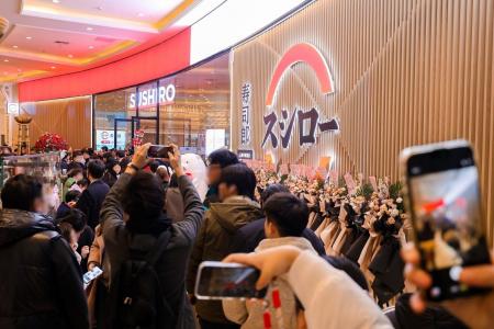 F&LC、海外事業が300店舗に到達 ~ 直営展開により持 F&LC、海外事業が300店舗に到達 ~ 直営展開により持