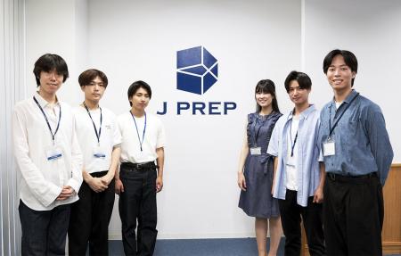 東大生6名が登壇、中高生が「自らの未来」を思い描く 東大生6名が登壇、中高生が「自らの未来」を思い描く