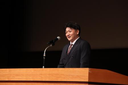 不動産企業リライズホーム代表・金子が就職支援utf-8