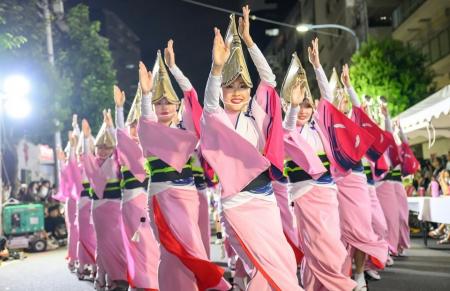創立30周年を迎える長善寺ケアンズ別院　高円寺阿波お