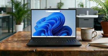 Lenovo社製、Copilot+ PCに対応した16型モバイルワー