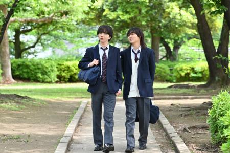 恋愛はしなくてはいけないもの!? 過去を知る幼馴染！ 
