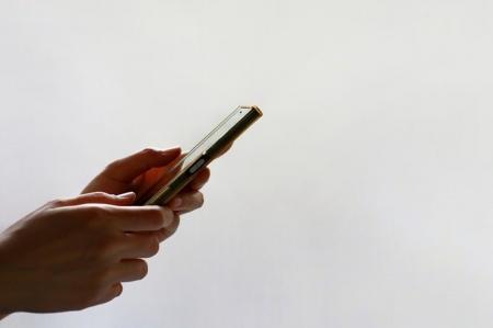 中傷動画報道を巡る高市首相の説明に「納得している」