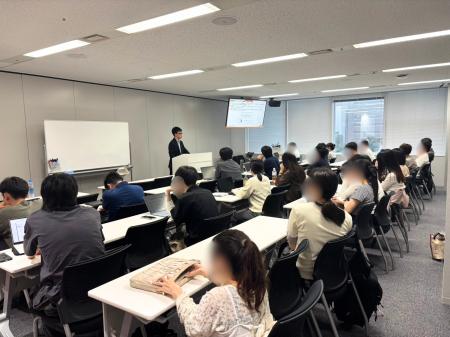 株式会社STAR AI、中央大学国際情報学部 吉田ゼミにて