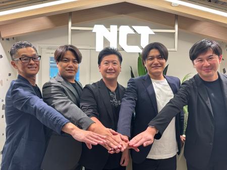 そらとぶタクシー株式会社、日本コムシンク株式会社よ