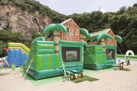 夏シーズン到来！東海地区最大級の80Mロングスライダ