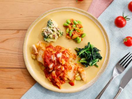 トマトの旨みとチーズ、ベーコンのコクが食欲をそそる