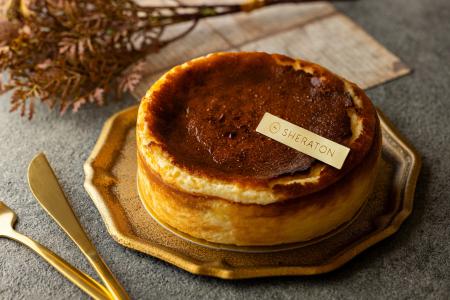 フランス産フレッシュチーズを使ったバスクチーズケー