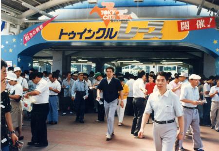 日本初のナイター競馬「トゥインクルレース」は皆様の