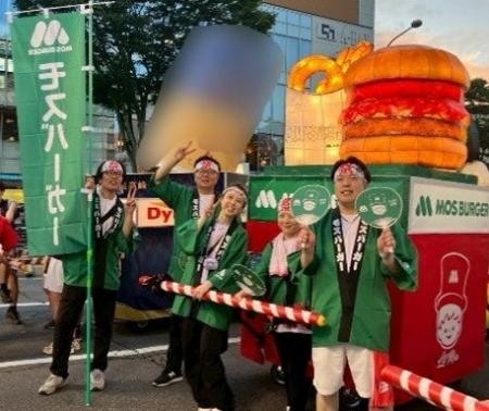 モスバーガーが“青森ねぶた祭”へ今年も出陣！