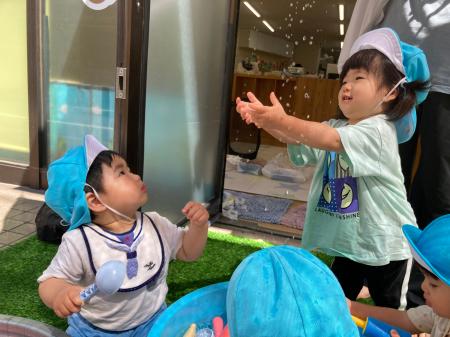 笑顔はじける夏がスタート!絆友会各園「プール開き」 笑顔はじける夏がスタート!絆友会各園「プール開き」